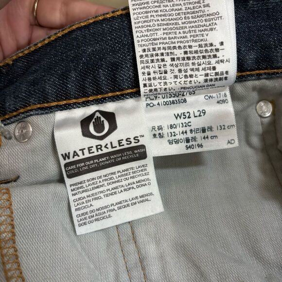 Levi’s 52x29 550s relaxed fit Classic Blue Denim Jeans 👖 - Picture 8 of 10